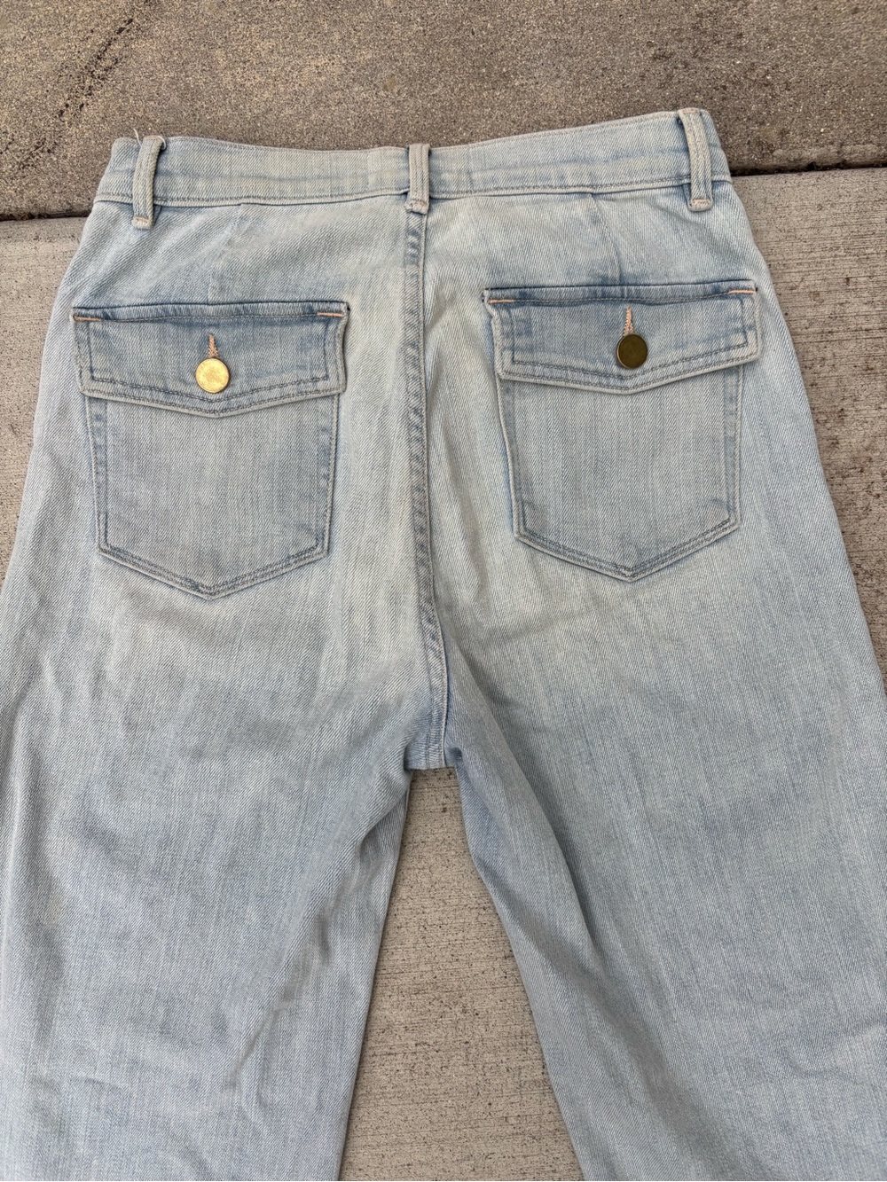 Jeans - Picture 8 of 9
